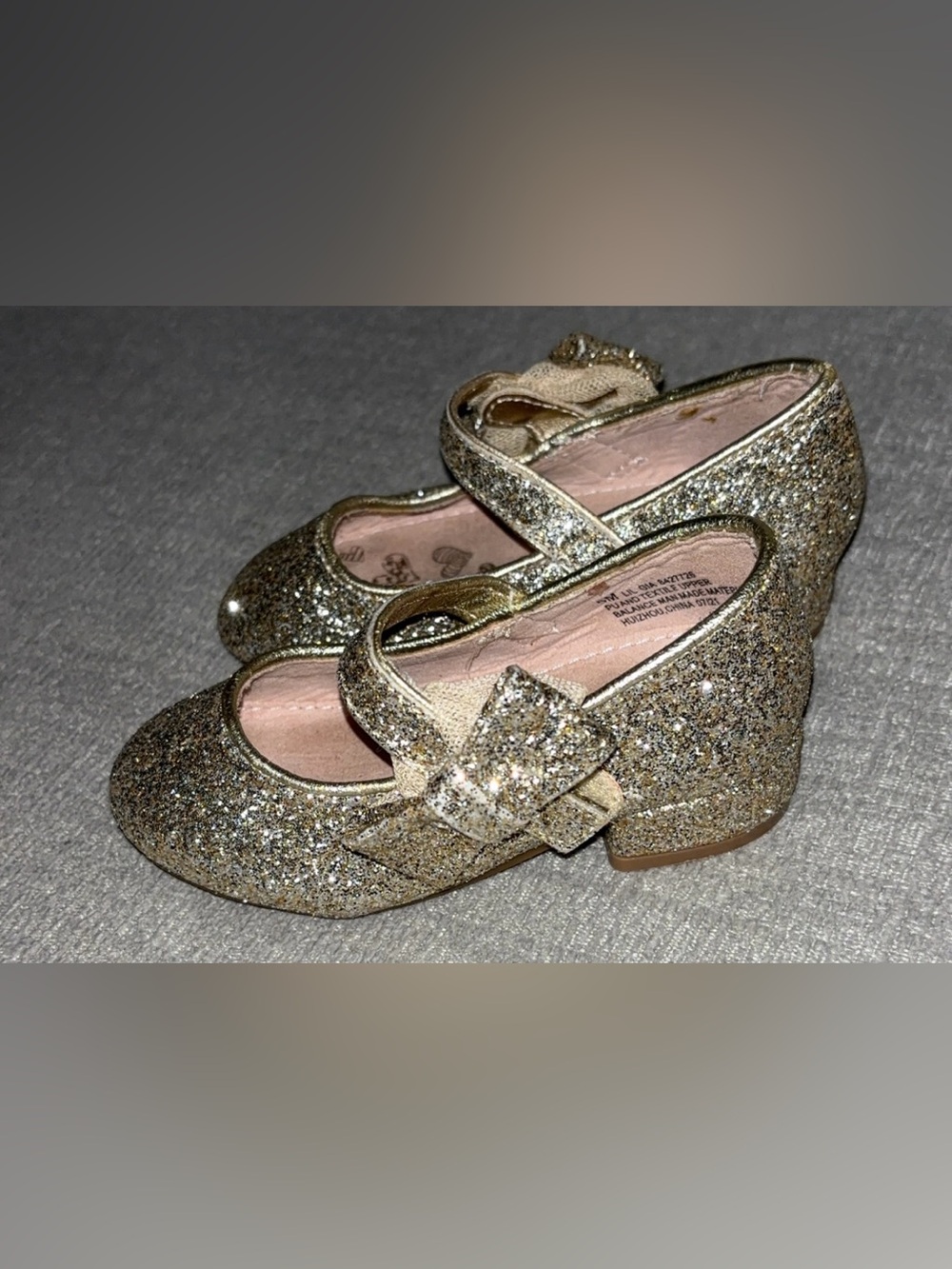Sparkle Mary Jane Dress Shoes for Girls - Gold Glitter - Picture 3 of 5
